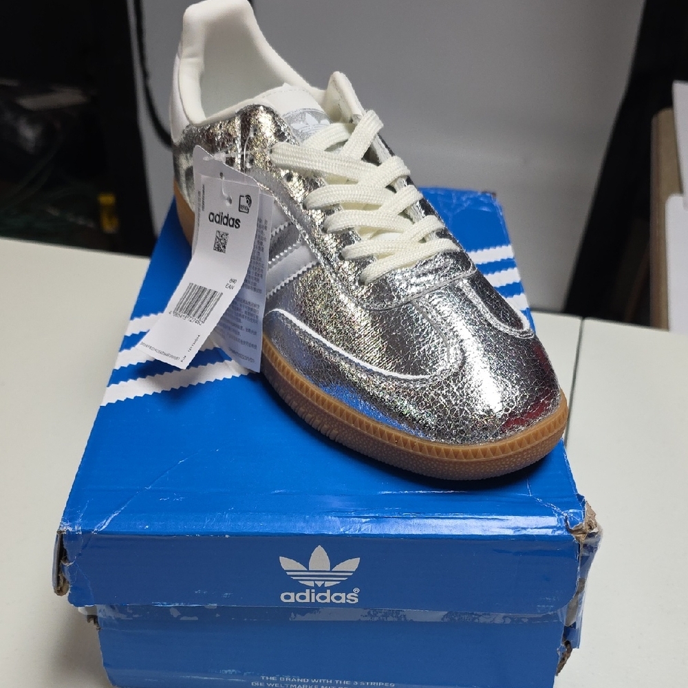 adidas Metallic Silver Sambas